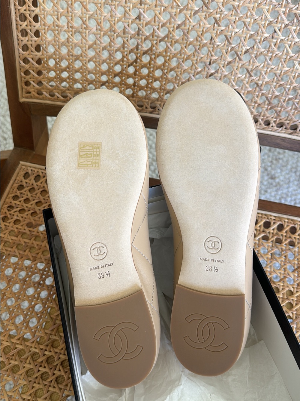 CHANEL Cambon Ballerinas - Picture 3 of 8